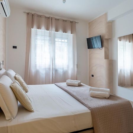 Napoli Fly Guest House 290 Exterior photo