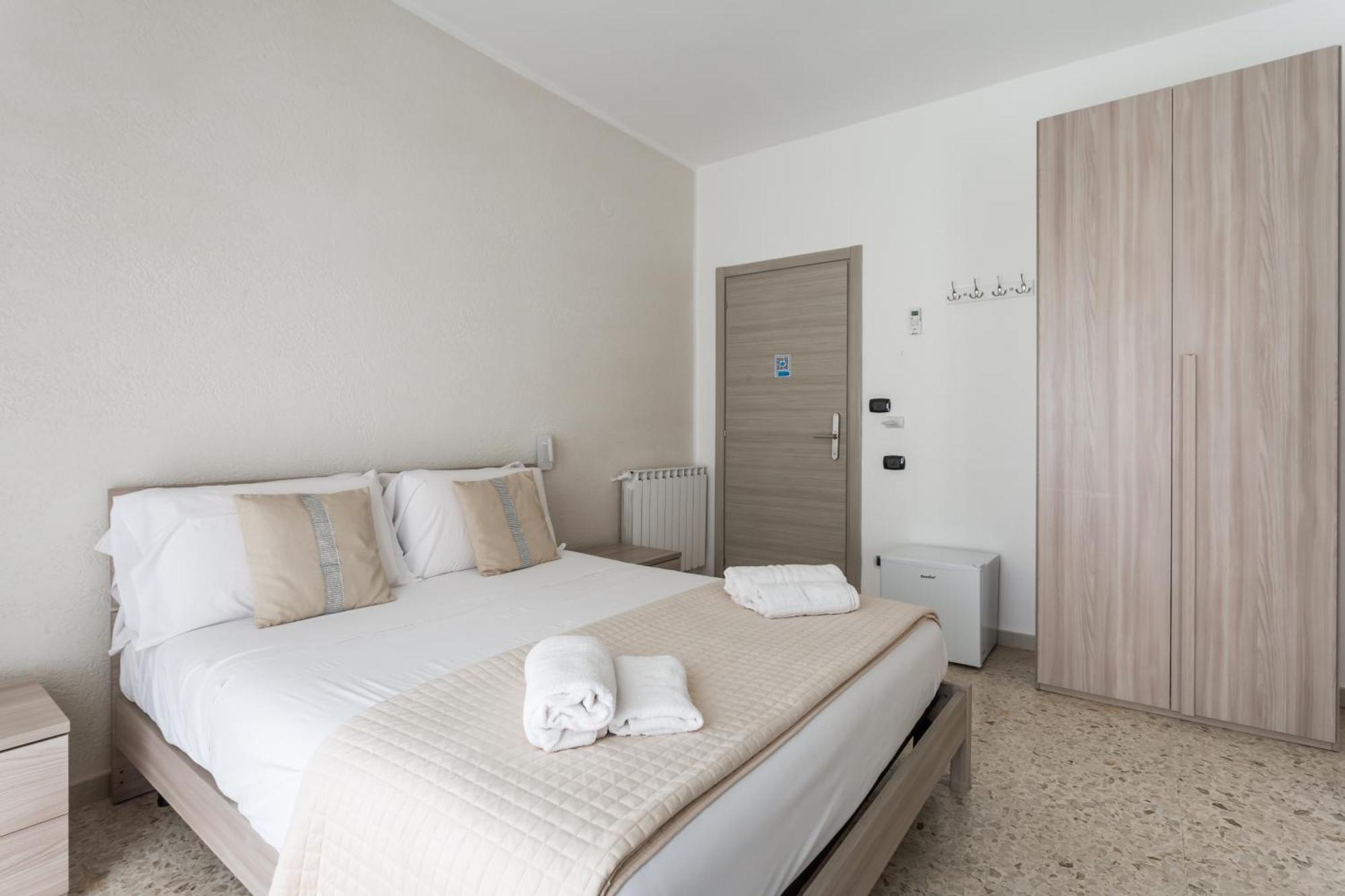 Napoli Fly Guest House 290 Exterior photo